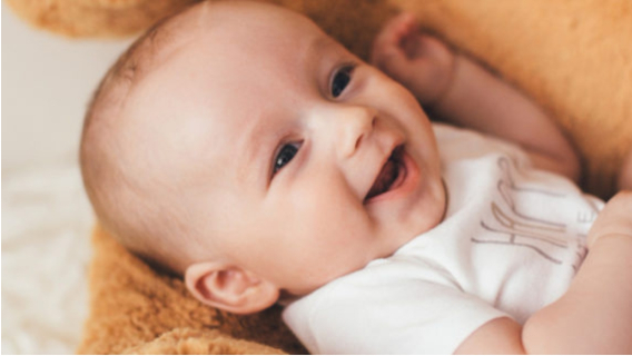 Колики при новородено - симптоми и съвети
