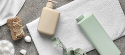 Душ гелове, сапуни и продукти за баня