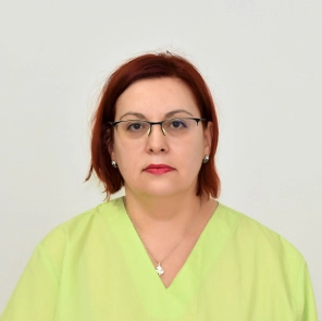 d-r Nadezhda